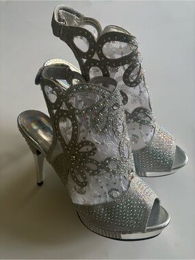 Hot Tomato Silver Rhinestone Peep-Toe Dress Heels